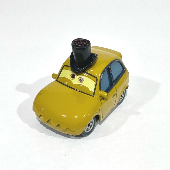 Disney Cars P.T. Flea Die-cast A Bug’s Life - Picture 1 of 14